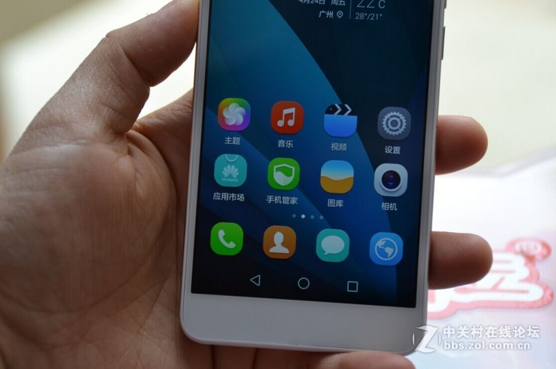 上市一年，依然是焦点