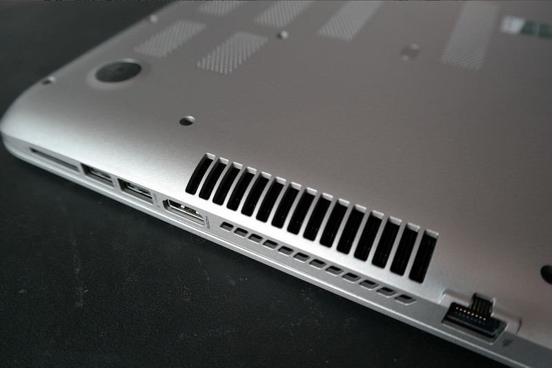 女神本！惠普E神15-k301TU小苍游戏笔记本开箱评测 实测LOL