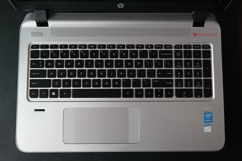 女神本！惠普E神15-k301TU小苍游戏笔记本开箱评测 实测LOL