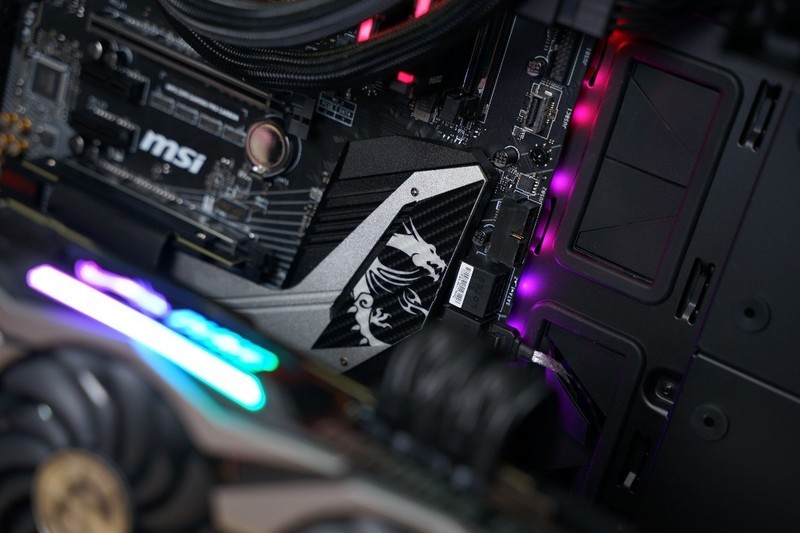 PC里的超跑——酷冷至尊COSMOS C700M装机SHOW