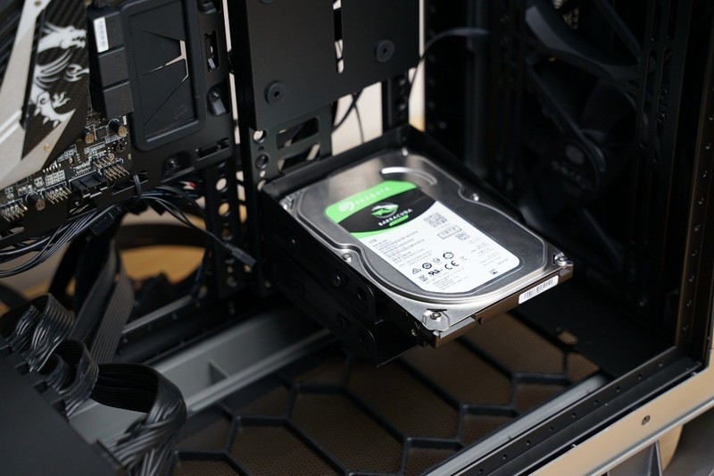 PC里的超跑——酷冷至尊COSMOS C700M装机SHOW