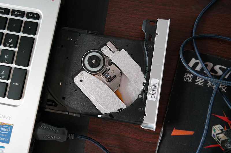 女神本！惠普E神15-k301TU小苍游戏笔记本开箱评测 实测LOL