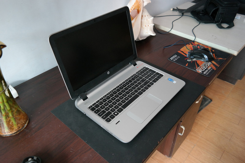 女神本！惠普E神15-k301TU小苍游戏笔记本开箱评测 实测LOL