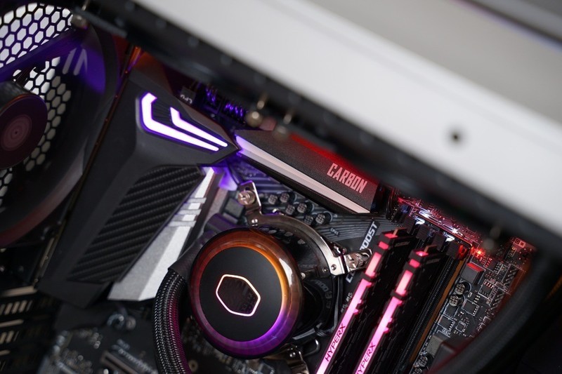 PC里的超跑——酷冷至尊COSMOS C700M装机SHOW