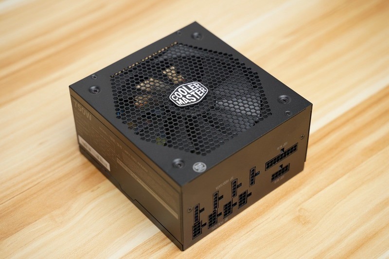 PC里的超跑——酷冷至尊COSMOS C700M装机SHOW