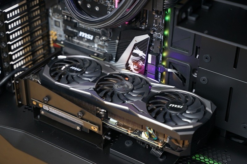 PC里的超跑——酷冷至尊COSMOS C700M装机SHOW