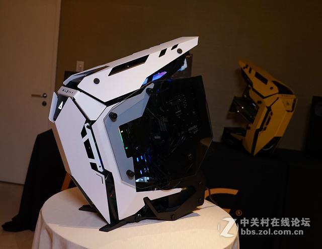 COMOUTEX2019新品不断——安钛克黑白配色魅影亮相