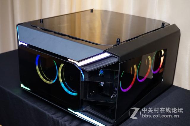 高颜值RGB钢炮-2019台北电脑展安钛克发布Blazer GT机箱