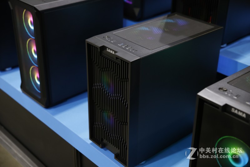 2019台北电脑展，先马很六