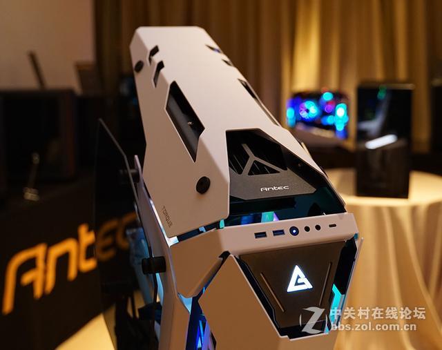 COMOUTEX2019新品不断——安钛克黑白配色魅影亮相