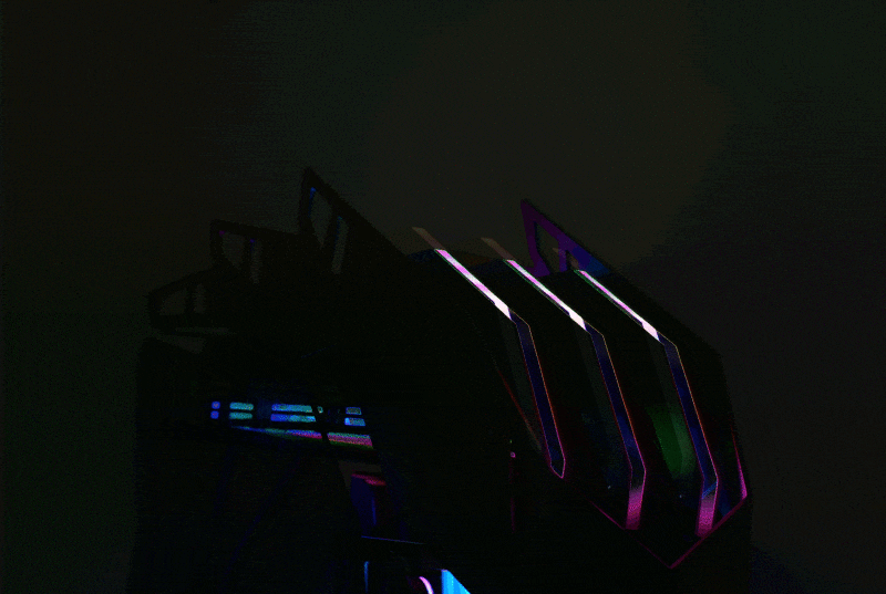 颜值与个性共舞，大水牛铁血战士异形机箱，越夜越有机