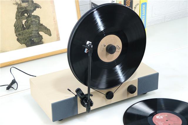 跨越时代的黑胶唱机，为何再成新秀？这个原因无可代替