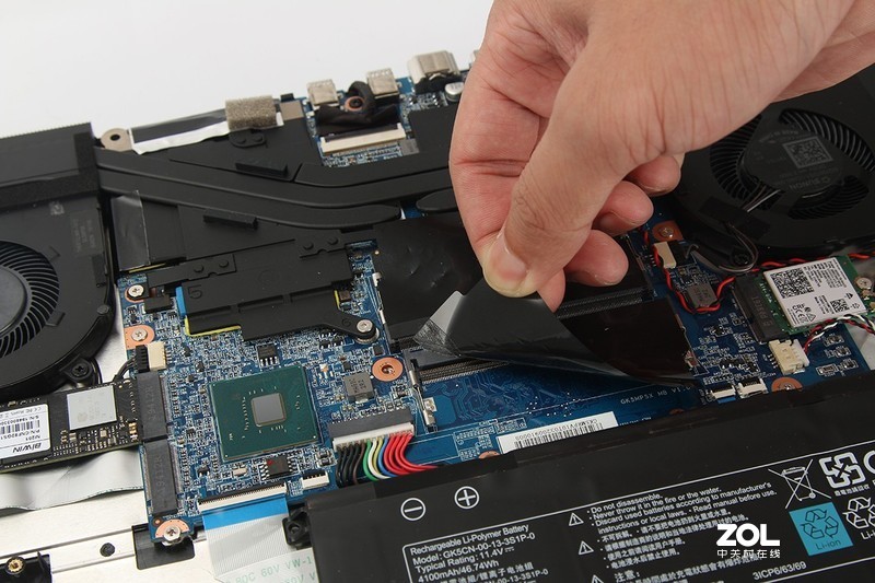 F117-BPRO-硬盘内存升级教程