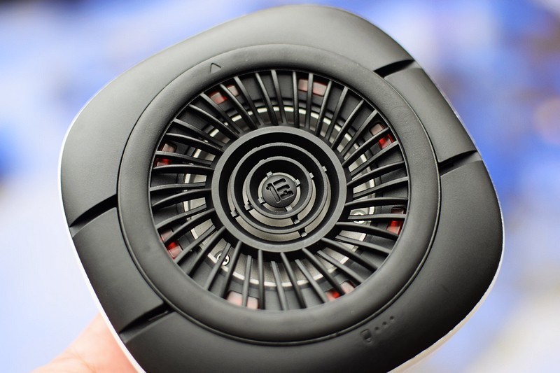 给爱人一份体贴 左点小艾2Max智能艾灸盒