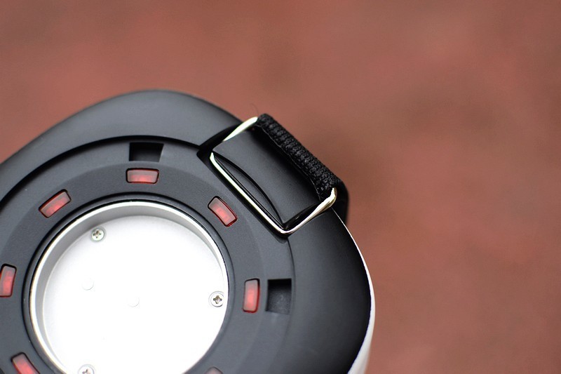 给爱人一份体贴 左点小艾2Max智能艾灸盒