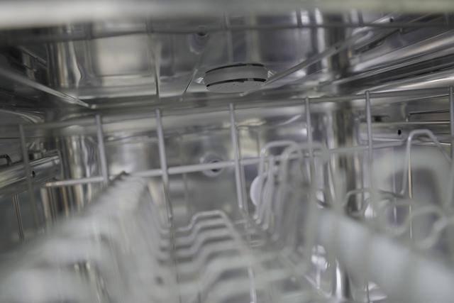 宅在家里不想洗碗怎么办？试试米家互联网洗碗机，so easy