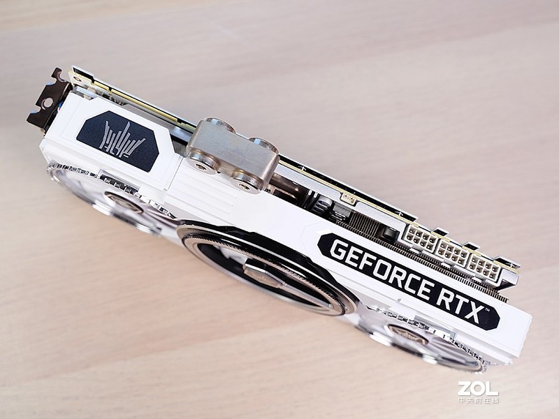 响应号召宅在家！分体水冷、RGB和信仰，这台PC主机全都有，终于可以好好玩游戏了！