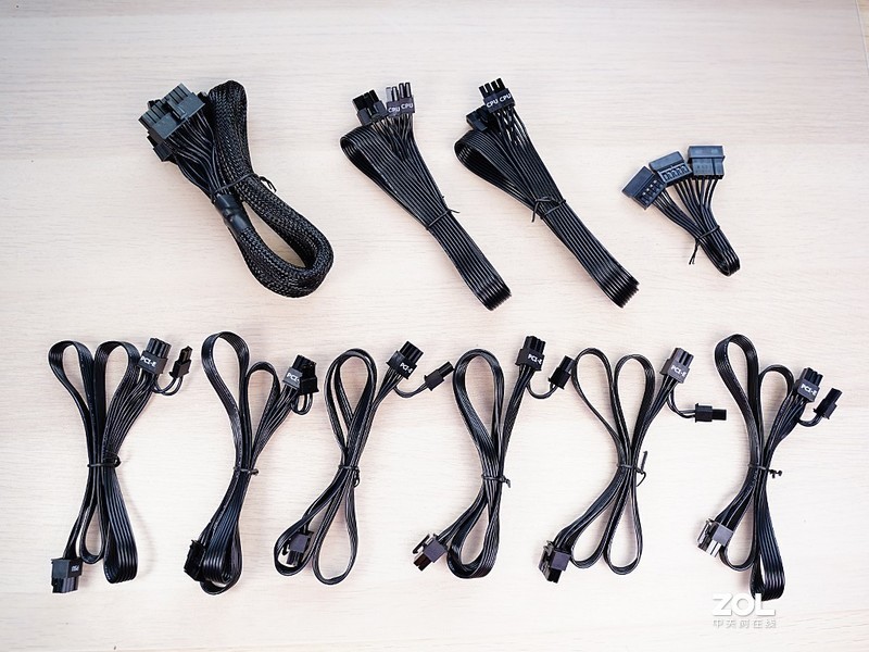 响应号召宅在家！分体水冷、RGB和信仰，这台PC主机全都有，终于可以好好玩游戏了！