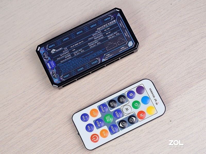 响应号召宅在家！分体水冷、RGB和信仰，这台PC主机全都有，终于可以好好玩游戏了！