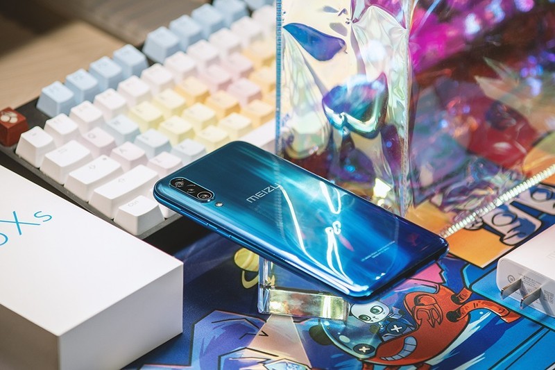 手感第二好的魅族16Xs 令我大开眼界