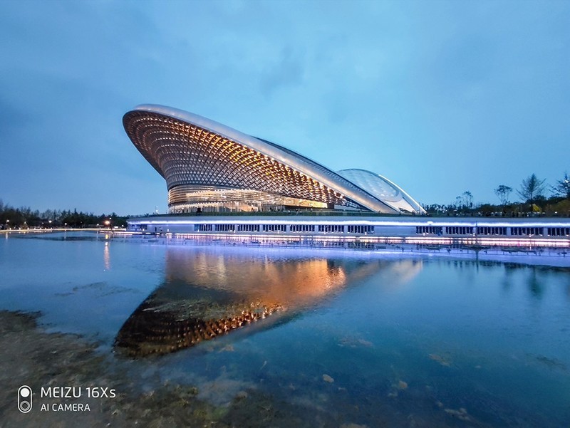 手感第二好的魅族16Xs 令我大开眼界