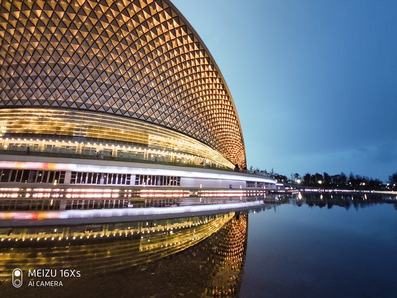 手感第二好的魅族16Xs 令我大开眼界