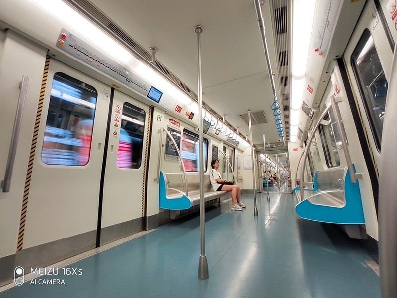 手感第二好的魅族16Xs 令我大开眼界