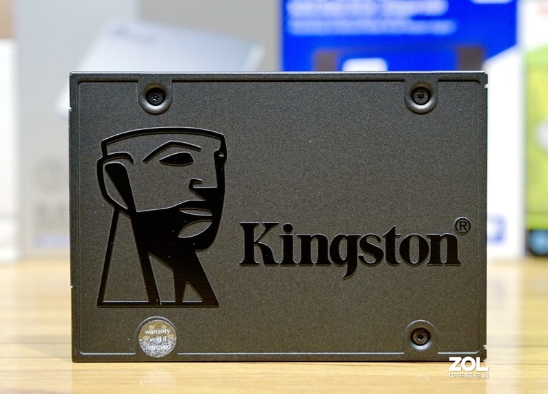 NVMe当道，SATA SSD尚能饭否——四款480-512G热销SATA固态硬盘对比详测