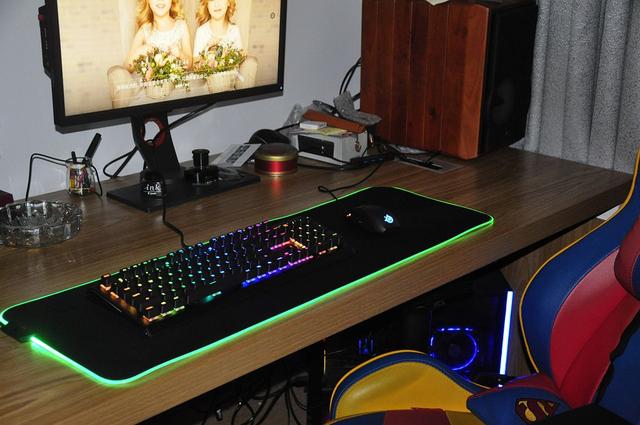 鼠标垫加灯效只有干了正事，赛睿QCK?新品评测