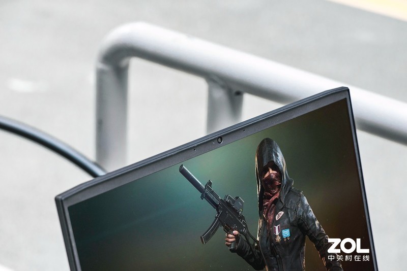 电竞屏、窄边框、光线追踪，能圈女粉丝的暗影精灵5游戏本