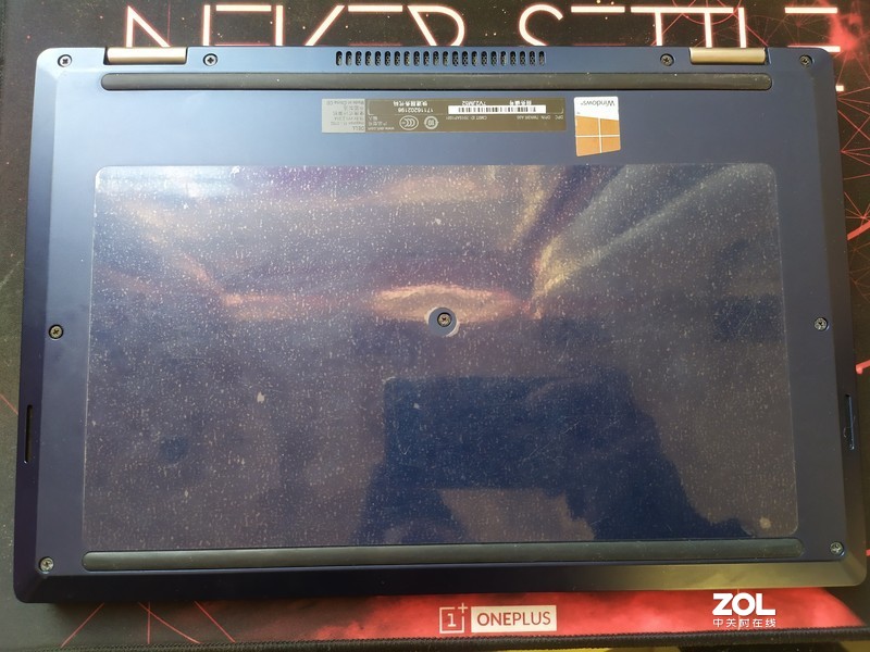 戴尔灵越11-3152，拆机升级内存和硬盘