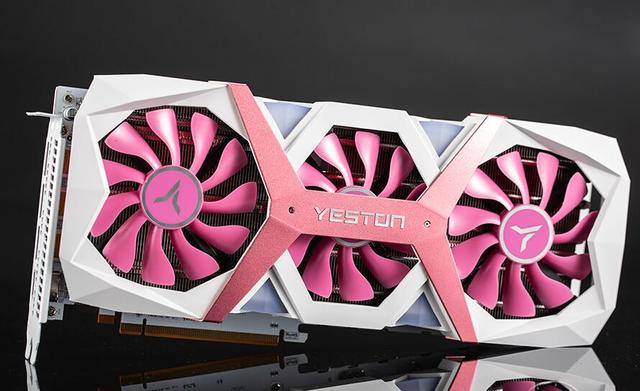 520妹子装了一台粉色主机向男朋友求婚：我又一次相信该死的爱情