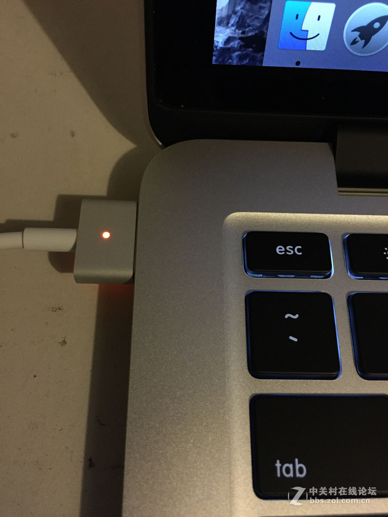 MBR MF840CH/A 开箱机