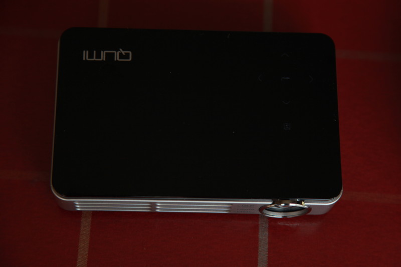 #QUMI Q4，随时随地体验私人影院#在家就能享受电影院的感觉