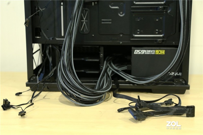 【理线教程】装机用全模组电源 如何理出漂亮背线？