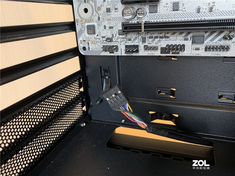 【理线教程】装机用全模组电源 如何理出漂亮背线？