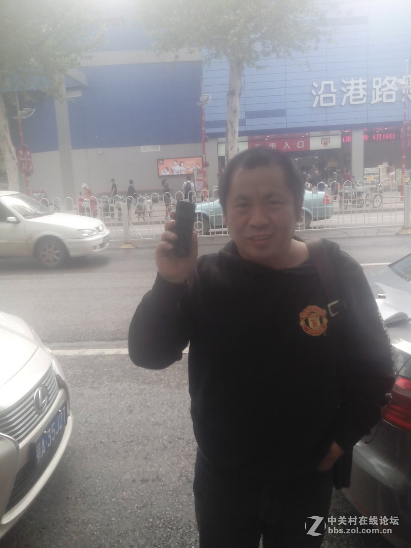 #诺基亚老友记# [诺粉达人]+我与诺基亚威图的微笑合影