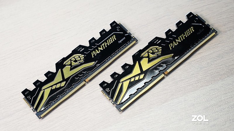 反光污染！无光主机搞测试：千元级新军RX590GME比对RX580