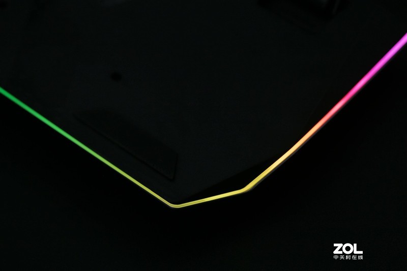 让RGB来得更加猛烈一点，迪摩RGB游戏键鼠赏析