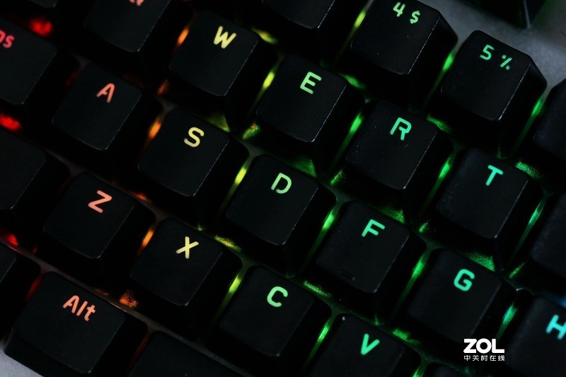 让RGB来得更加猛烈一点，迪摩RGB游戏键鼠赏析