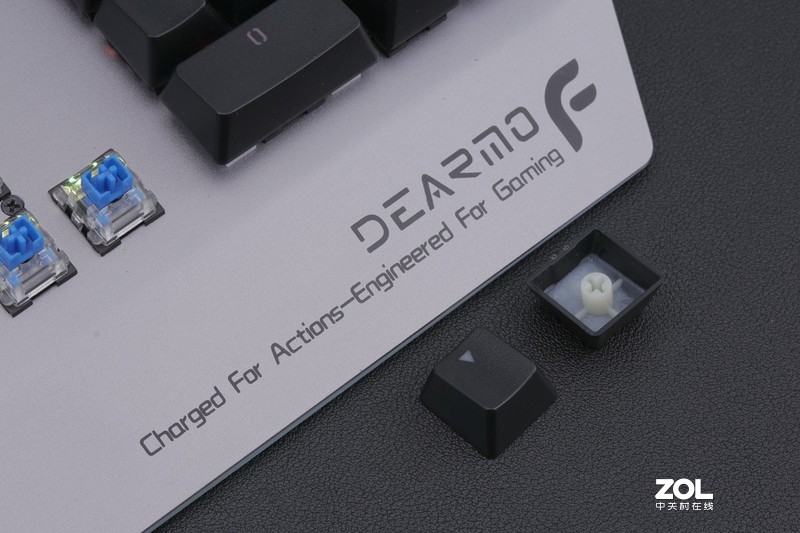 让RGB来得更加猛烈一点，迪摩RGB游戏键鼠赏析