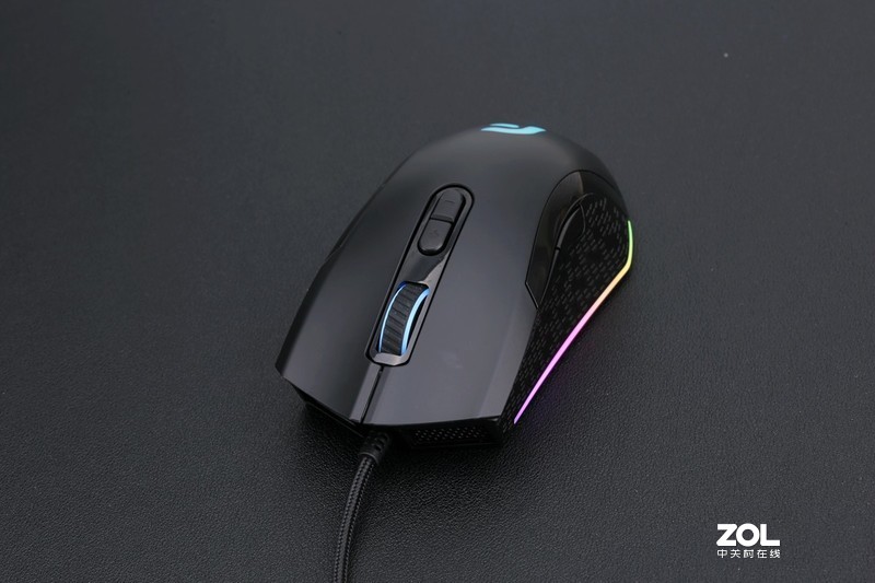 让RGB来得更加猛烈一点，迪摩RGB游戏键鼠赏析