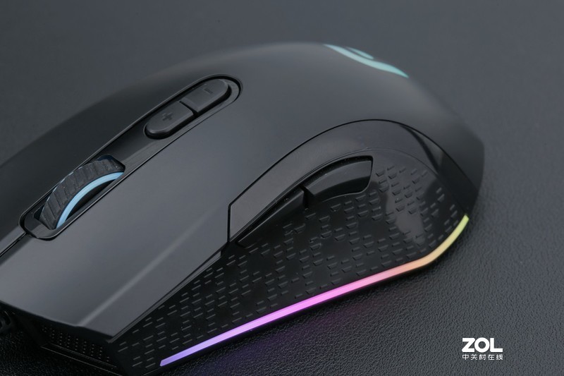 让RGB来得更加猛烈一点，迪摩RGB游戏键鼠赏析