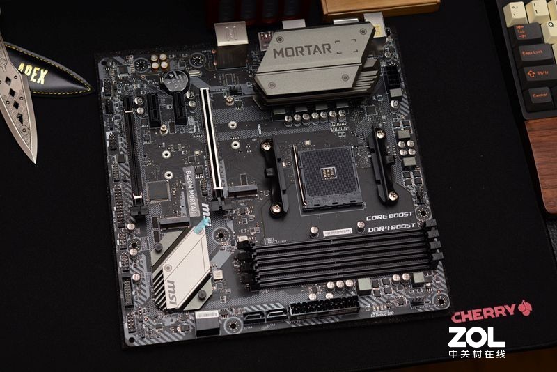 抄底最佳时机？内存硬盘价格跳水、AMD清仓，时隔6年终于换新平台