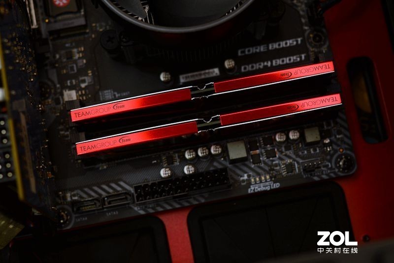 抄底最佳时机？内存硬盘价格跳水、AMD清仓，时隔6年终于换新平台