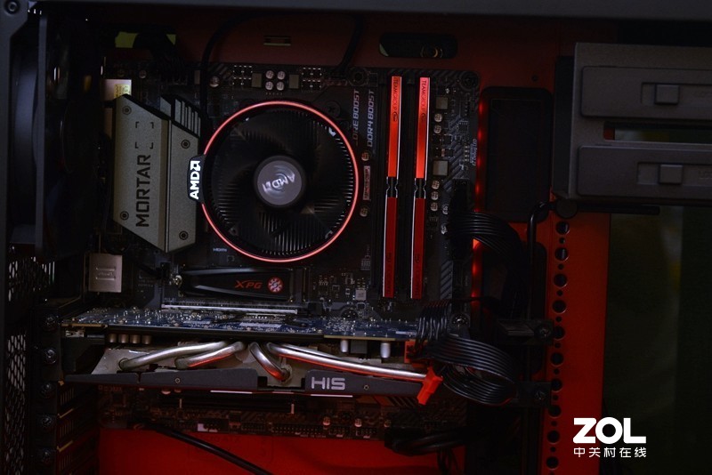 抄底最佳时机？内存硬盘价格跳水、AMD清仓，时隔6年终于换新平台