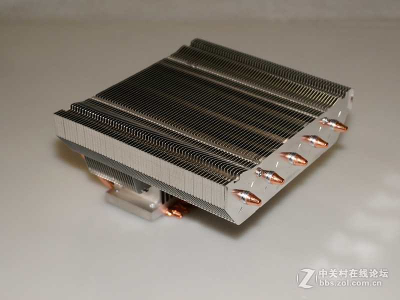 酷冷至尊Geminii S524 v2 评测：下压战侧吹