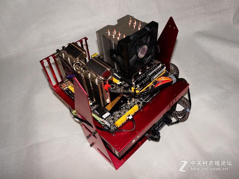 酷冷至尊Geminii S524 v2 评测：下压战侧吹