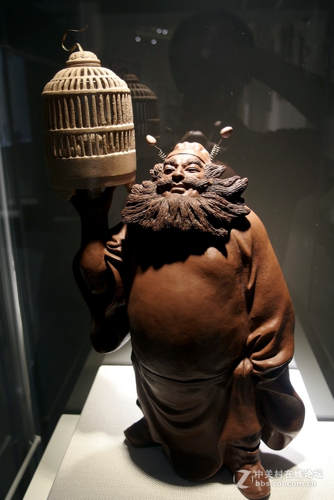 布展抽空拍了几件徐秀棠紫砂作品