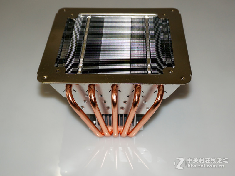 酷冷至尊Geminii S524 v2 评测：下压战侧吹